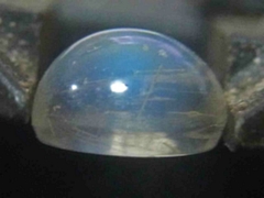 ゴールデンレインボームーンストーン　ルース9