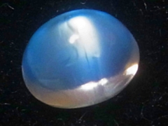 ゴールデンレインボームーンストーン　ルース5