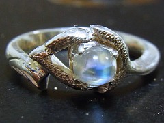 ゴールデンレインボームーンストーン　シルバーリング9