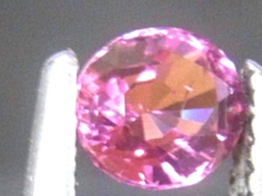 レッドスピネル　ルース3