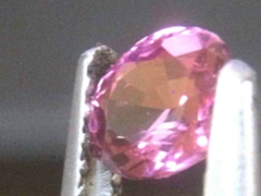 レッドスピネル　ルース4