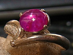 スタールビー　リング