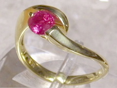 ルビー　リング18K2