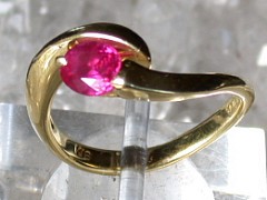 ルビー　リング18K5