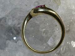 ルビー　リング18K8